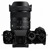 08_PPhoto_15_1.4_dc_c026_Xmt_with fujifilm camera